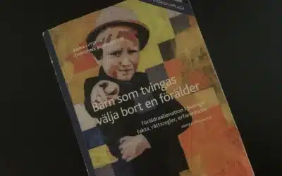 ”Barn som tvingas välja bort en förälder”